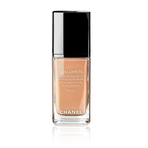 Chanel - VITALUMIÈRE Base de maquillaje fluida satinada